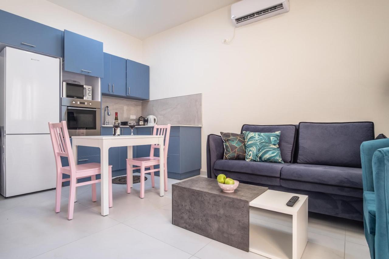Port City Haifa - Luxury Apartments 50 Mtrs From The Beach Εξωτερικό φωτογραφία