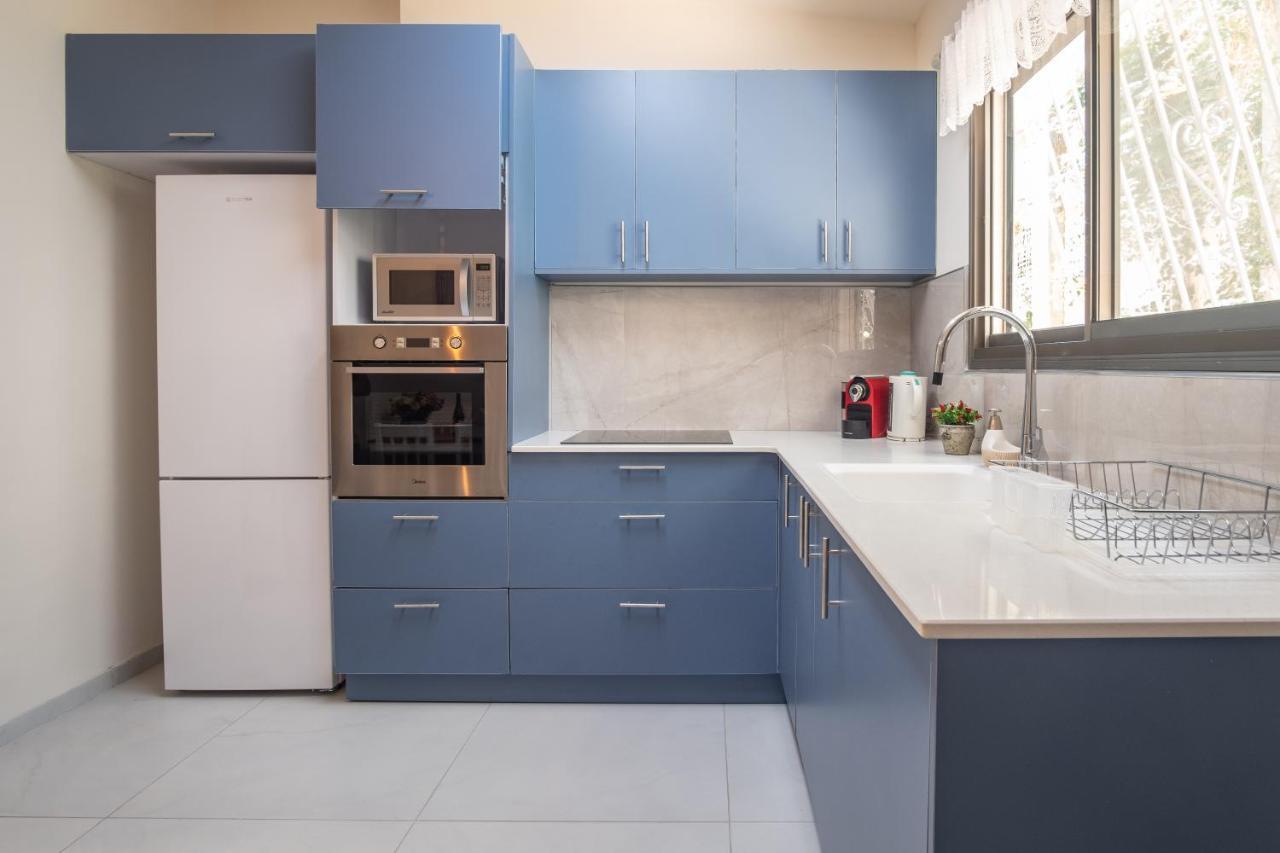Port City Haifa - Luxury Apartments 50 Mtrs From The Beach Εξωτερικό φωτογραφία