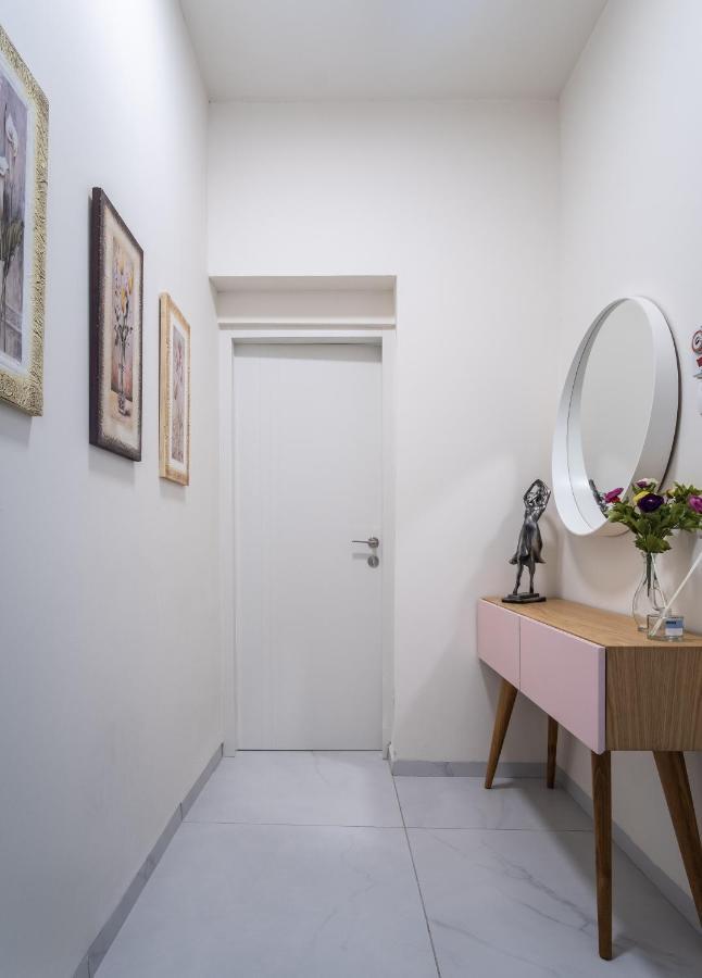 Port City Haifa - Luxury Apartments 50 Mtrs From The Beach Εξωτερικό φωτογραφία