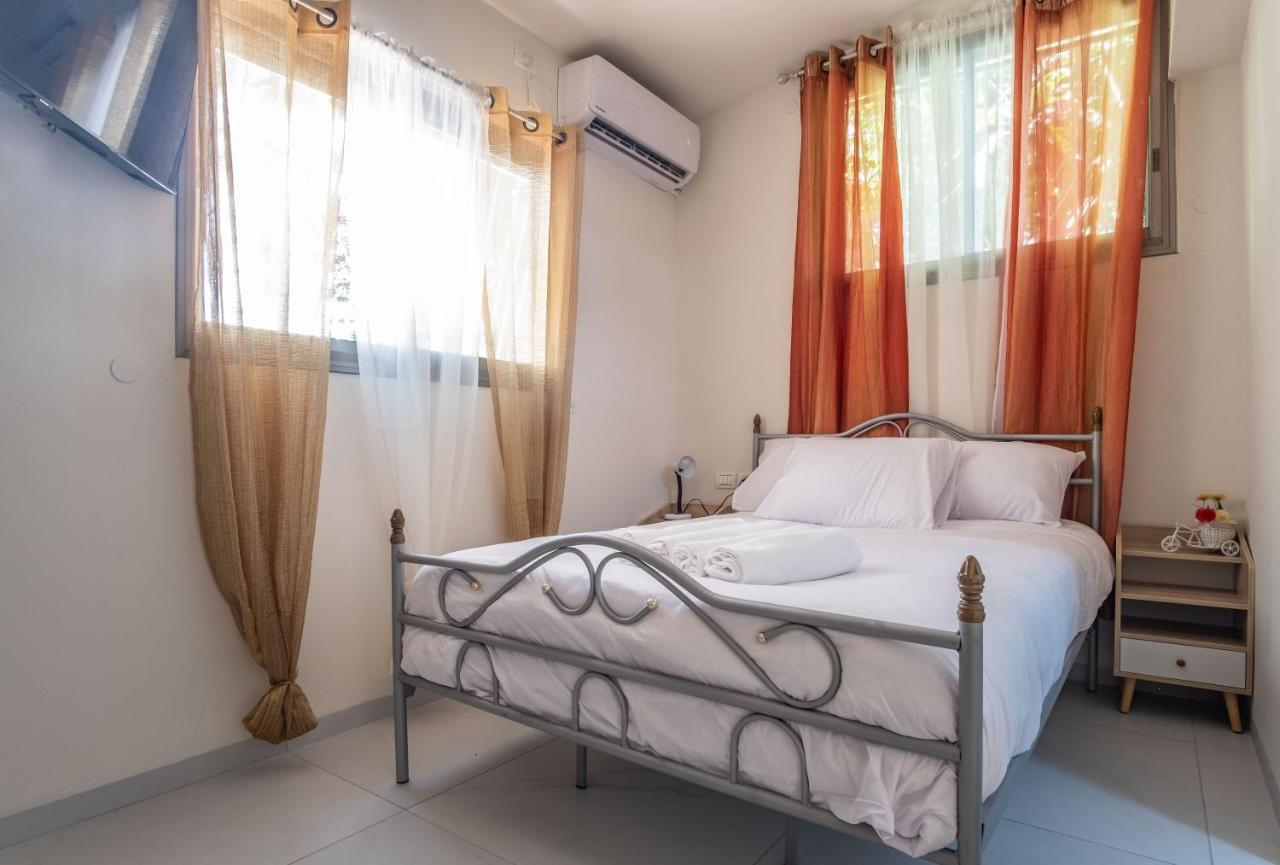 Port City Haifa - Luxury Apartments 50 Mtrs From The Beach Εξωτερικό φωτογραφία